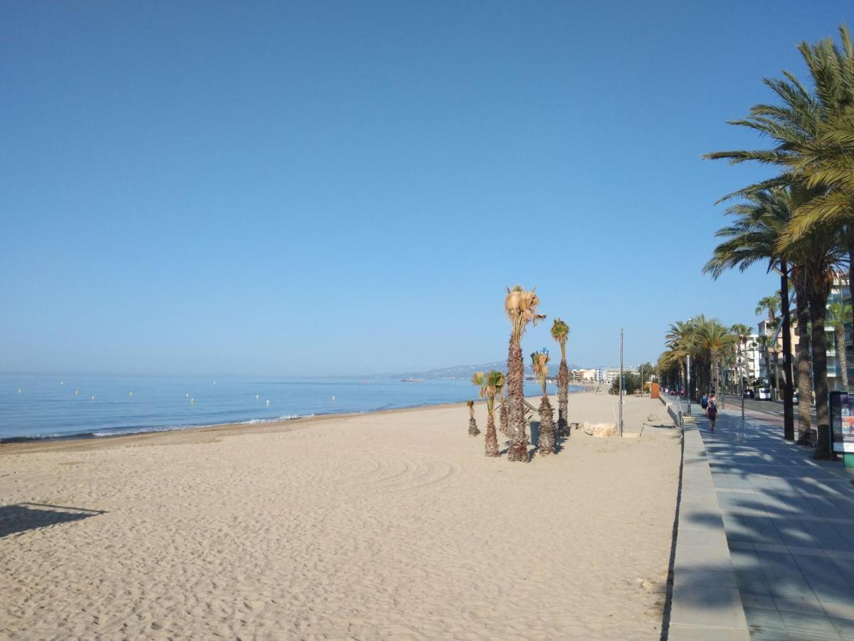 Salou, Tarragona Apartment Екстериор снимка